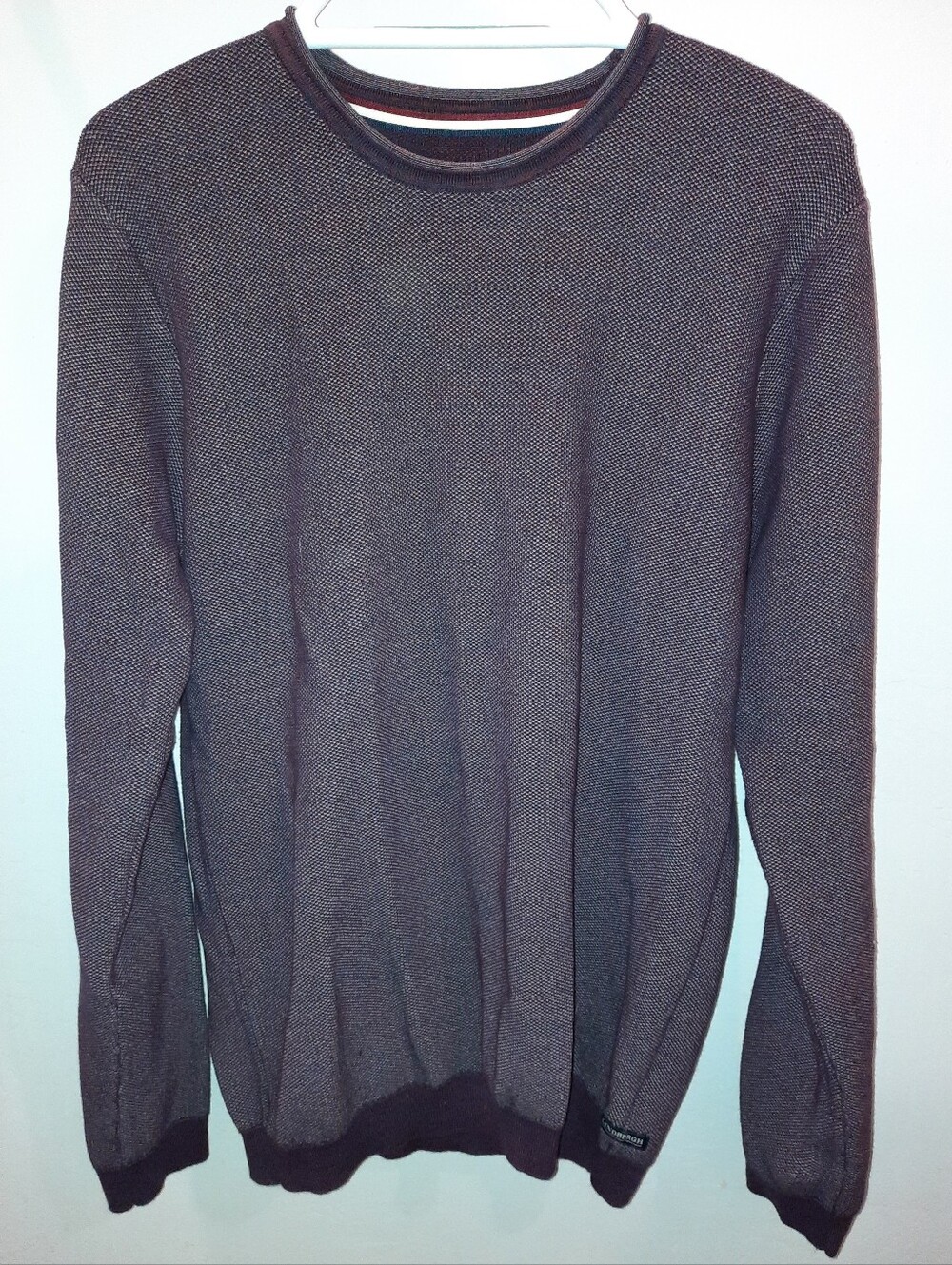 Lindenbergh Blue Men's Crewneck Sweater in Deep Purple Navy Size Medium EUC